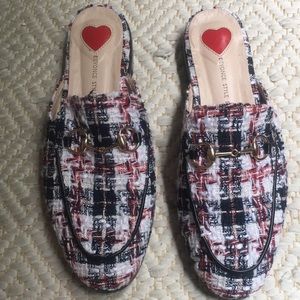 Beyoncé Style Edition slip on mules